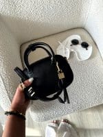 کیف زارا کد 1137