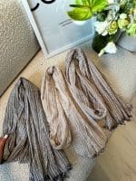 شال راه راه مینیمال