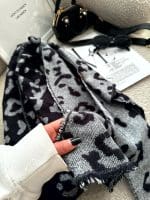 شال پلنگی دو رو - Image 2