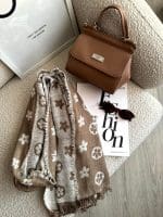 شال Lv موهر دورو - Image 2